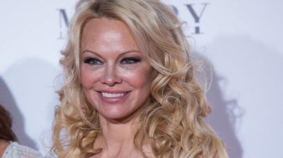 Pamela Anderson s-a căsătorit pentru a cincea oară