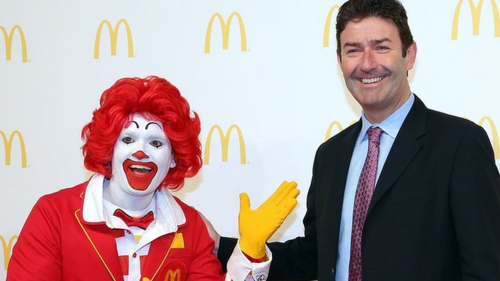Fostul șef al McDonald’s susține legăturile scandalului sexual