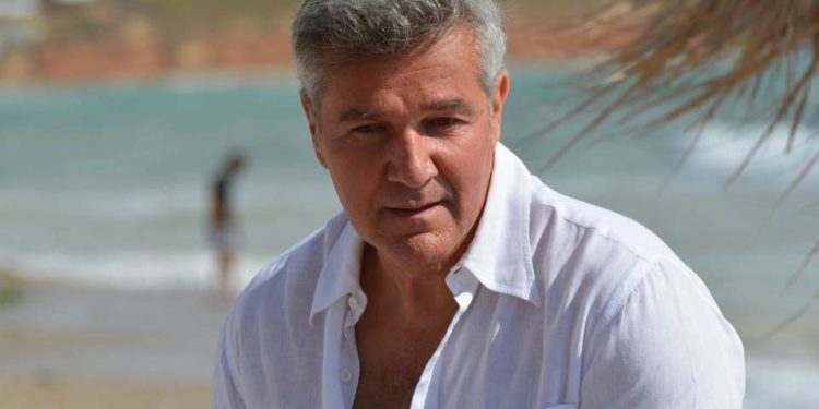 Dan Bittman e supărat pe fiul său cel mic: “S-a lăsat de fotbal și asta mă enervează”. Marc a-nlocuit mingea cu chitara