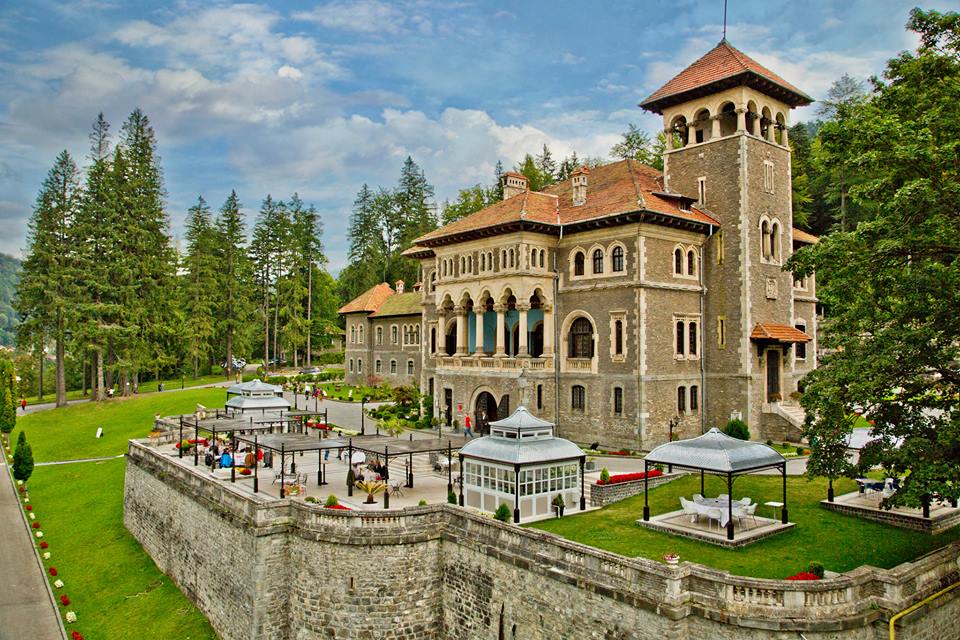 Castelul Cantacuzino – destinația perfectă pentru vacanța ta la munte