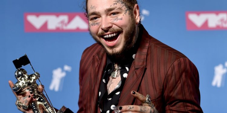 Post Malone câștigă nouă Billboard Music Awards, inclusiv cel mai bun artist