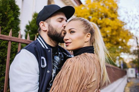 Lora a fost cerută în căsătorie! Ce a detalii a dat cântăreața despre marele eveniment: „Știam că mă vrea de soție”