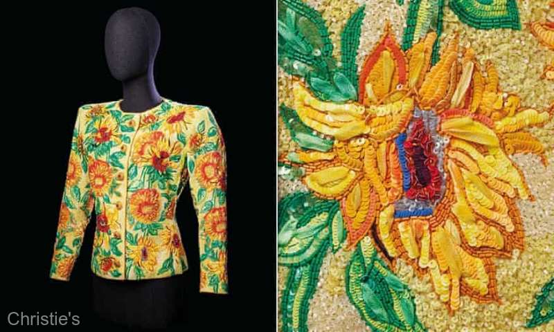Un sacou iconic semnat Yves Saint Laurent s-a vândut cu prețul record de 382.000 de euro la licitație