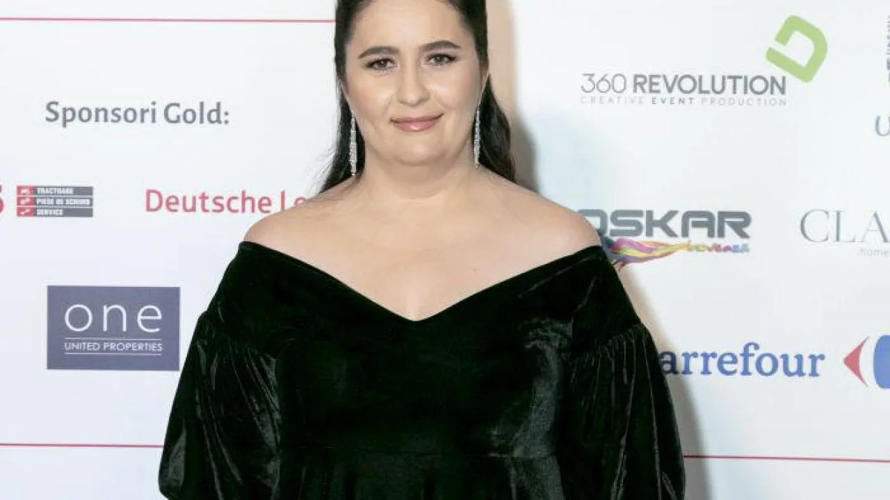 Amalia Năstase, de nerecunoscut! Vedeta a ajuns la silueta dinaintea sarcinii și arată incredibil!