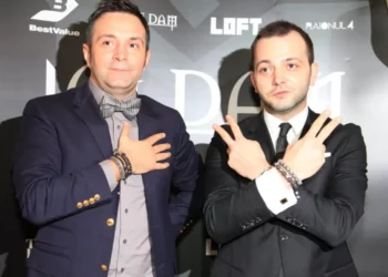 SCANDAL DE ZIUA ANTENEI 1.