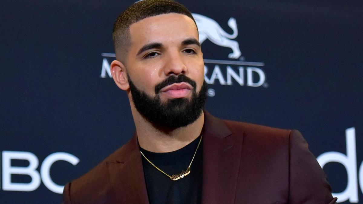 Drake solicită înlocuirea Grammy după ce The Weeknd este lăsat pe dinafară