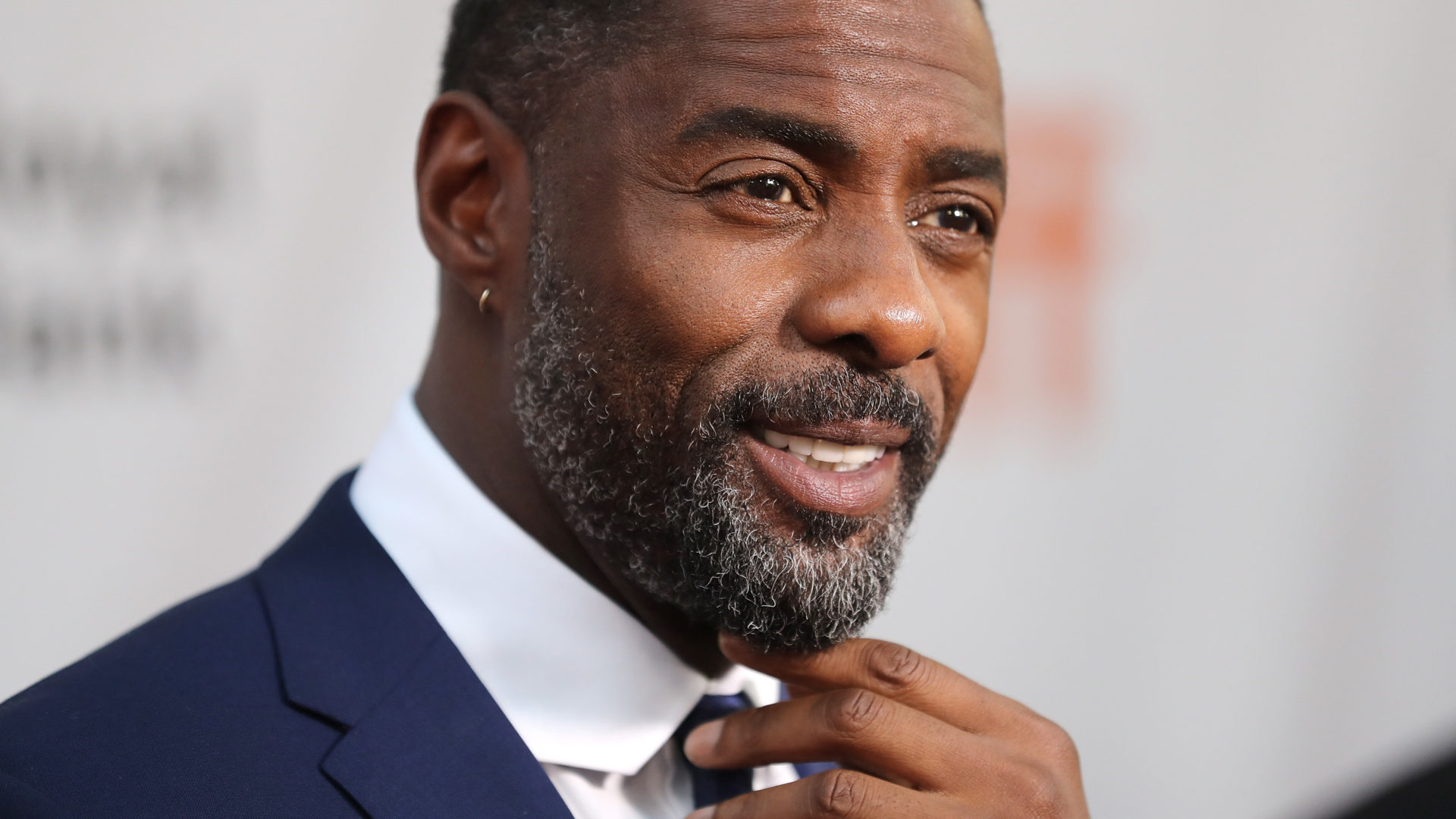 Idris Elba va juca în westernul Netflix „The Harder They Fall”