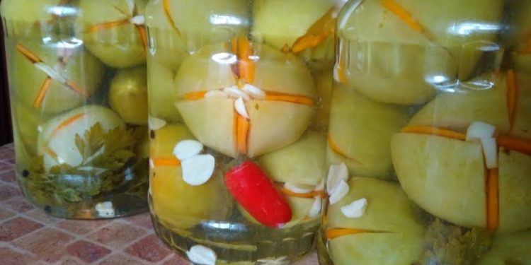 Cum faci ca gogonelele murate să fie tari?