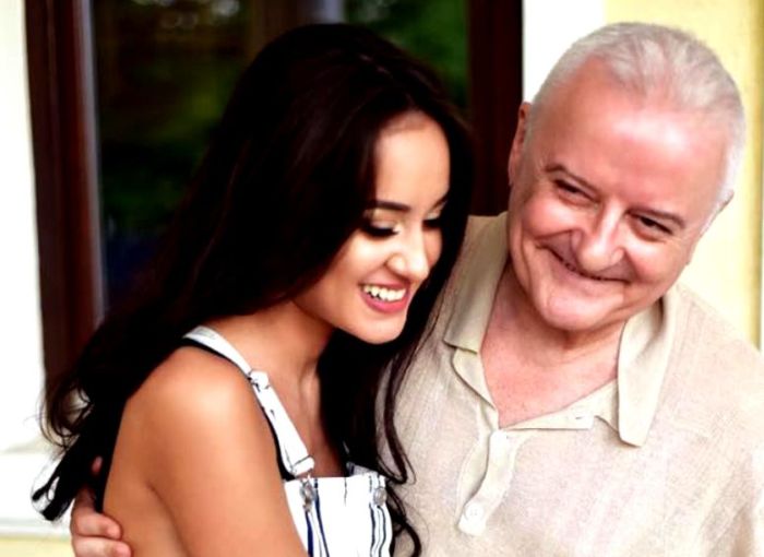 Lumea credea că s-au despărțit, dar… Dovada că Irinel Columbeanu și iubita cu 40 de ani mai tânără sunt încă un cuplu. FOTO!