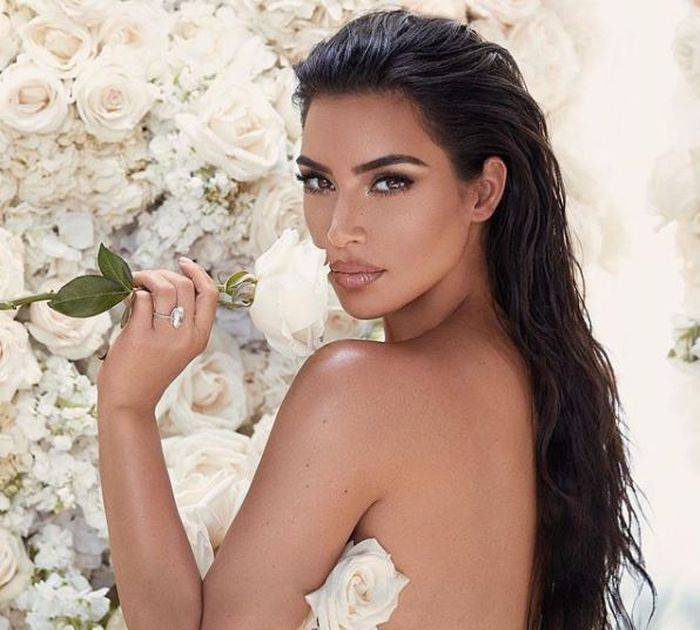 Prima imagine cu cel de-al patrulea copil al lui Kim Kardashian. Vedeta a dezvăluit numele băiețelului