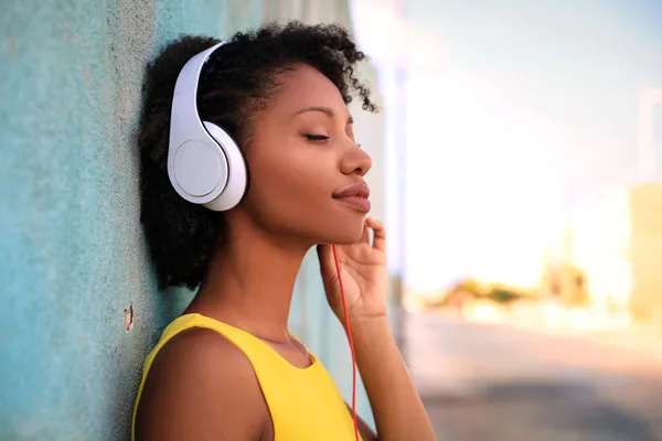 Spotify vrea să sugereze melodii bazate pe emoțiile tale