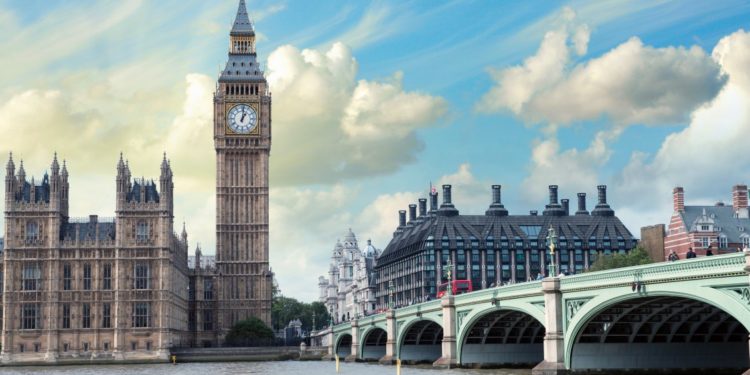 Firmele de turism au nevoie disperată de ajutor guvernamental