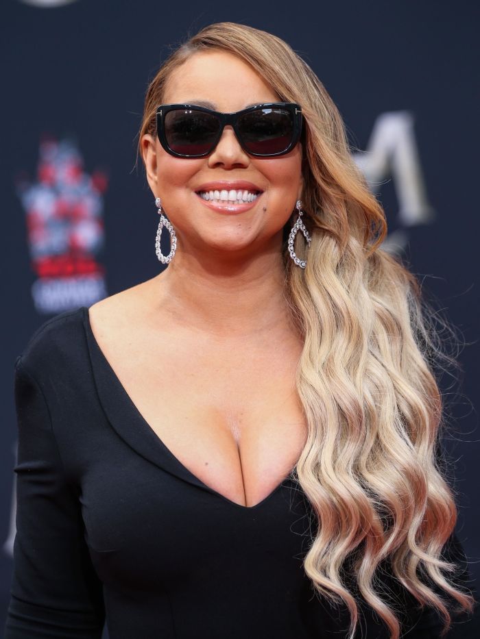 Mariah Carey a pierdut din nou lupta cu kilogramele. Artista s-a îngrășat 20 de kilograme în doar câteva luni!