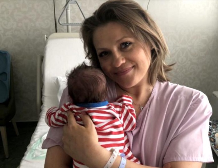 Soțul Mirelei Vaida a asistat la nașterile celor 3 copii: „A leșinat la toate, era alb ca varul și a zăcut pe targă”