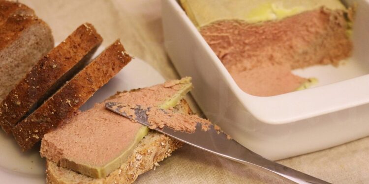 NU mânca acest produs, nici nu îți imaginezi ce conține.