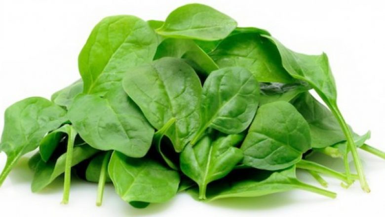 Cum te ajută spanacul să slăbești