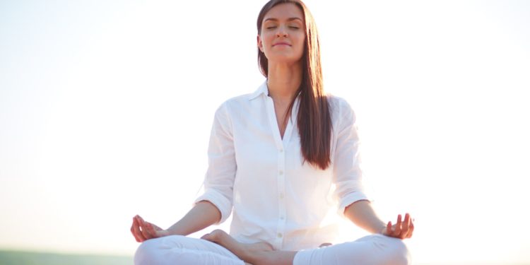 Cum să administrăm corect suplimente pentru relaxare în perioadele solicitante?