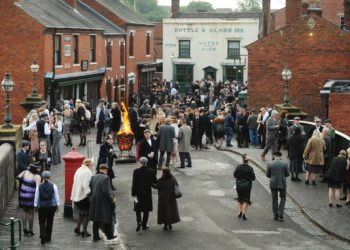 Siturile de patrimoniu din Anglia primesc finanțări de urgență pentru arte. Muzeul „Peaky Blinders” printre beneficiarii fondurilor de artă