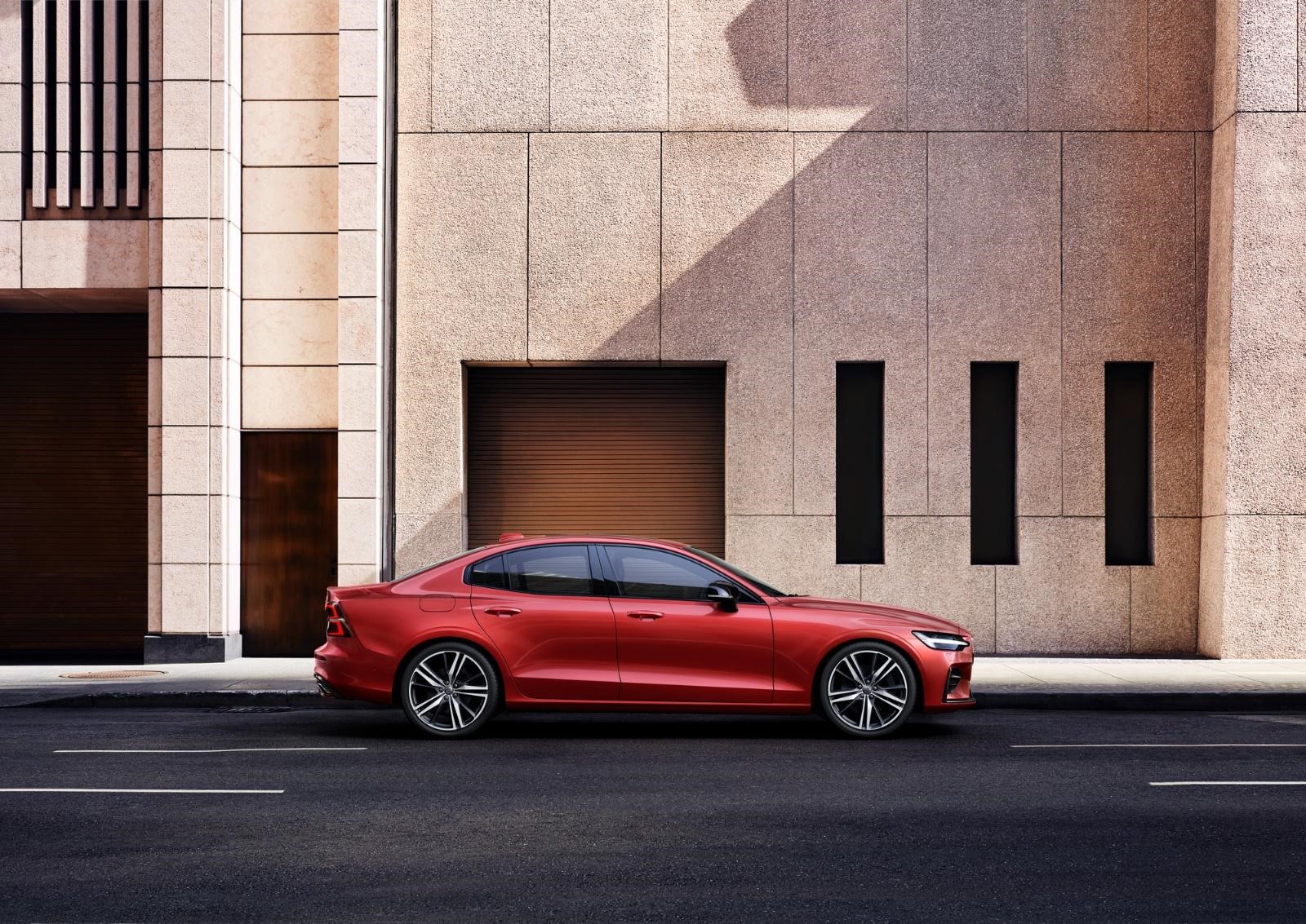 Care este modelul tău preferat de autoturism Volvo? Descoperă ofertele disponibile!