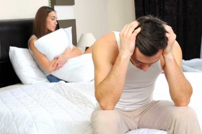 Mărturisirea șocantă a unui bărbat a uimit internetul: „Am sfârşit făcând sex pe bancheta din spate a maşinii”