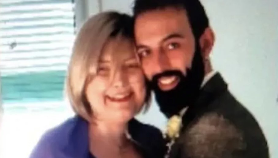 Alexandra s-a căsătorit cu iubitul ei în spital.