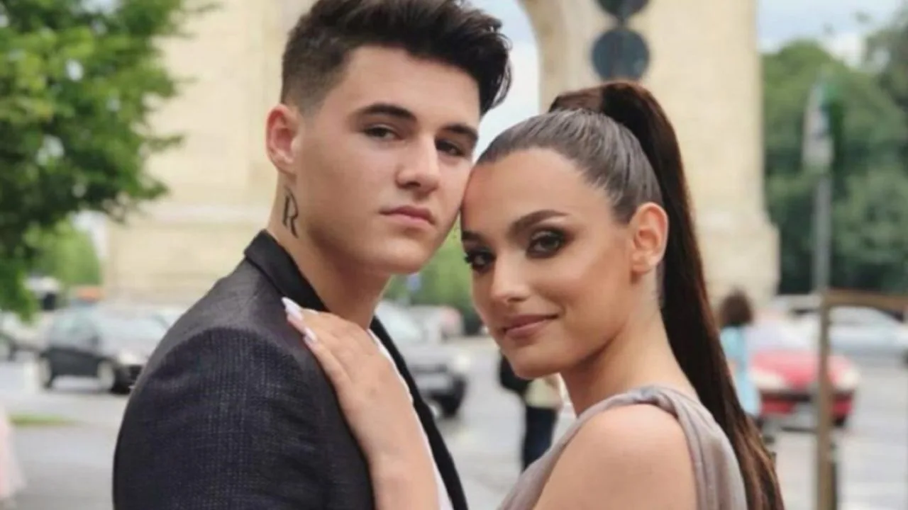ALEXIA ERAM ȘI-A SUPRINS FANII