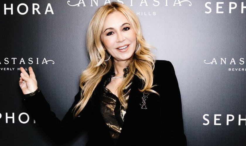 Anastasia Soare, „Regina Sprâncenelor” de peste Ocean: „Niciodată nu am încetat să spun că sunt româncă”