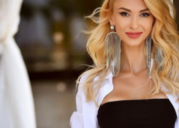 ANDREEA BĂLAN, CU MASCĂ, FĂRĂ MASCĂ! CE S-A ÎNTÂMPLAT CU MAȘINA EI