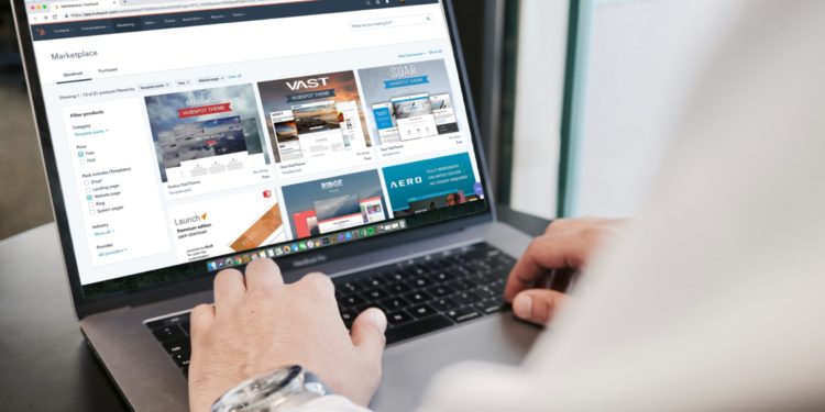 Datorită cupoanelor de reducere, puteți cumpăra în mod convenabil orice