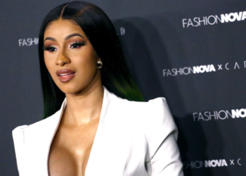 Cardi B anulează divorțul de Offset