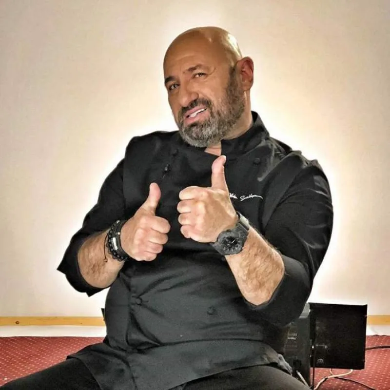 CINE ESTE IUBITA LUI CĂTĂLIN SCĂRLĂTESCU