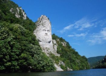 Top 3 destinații pentru excursii alături de copii