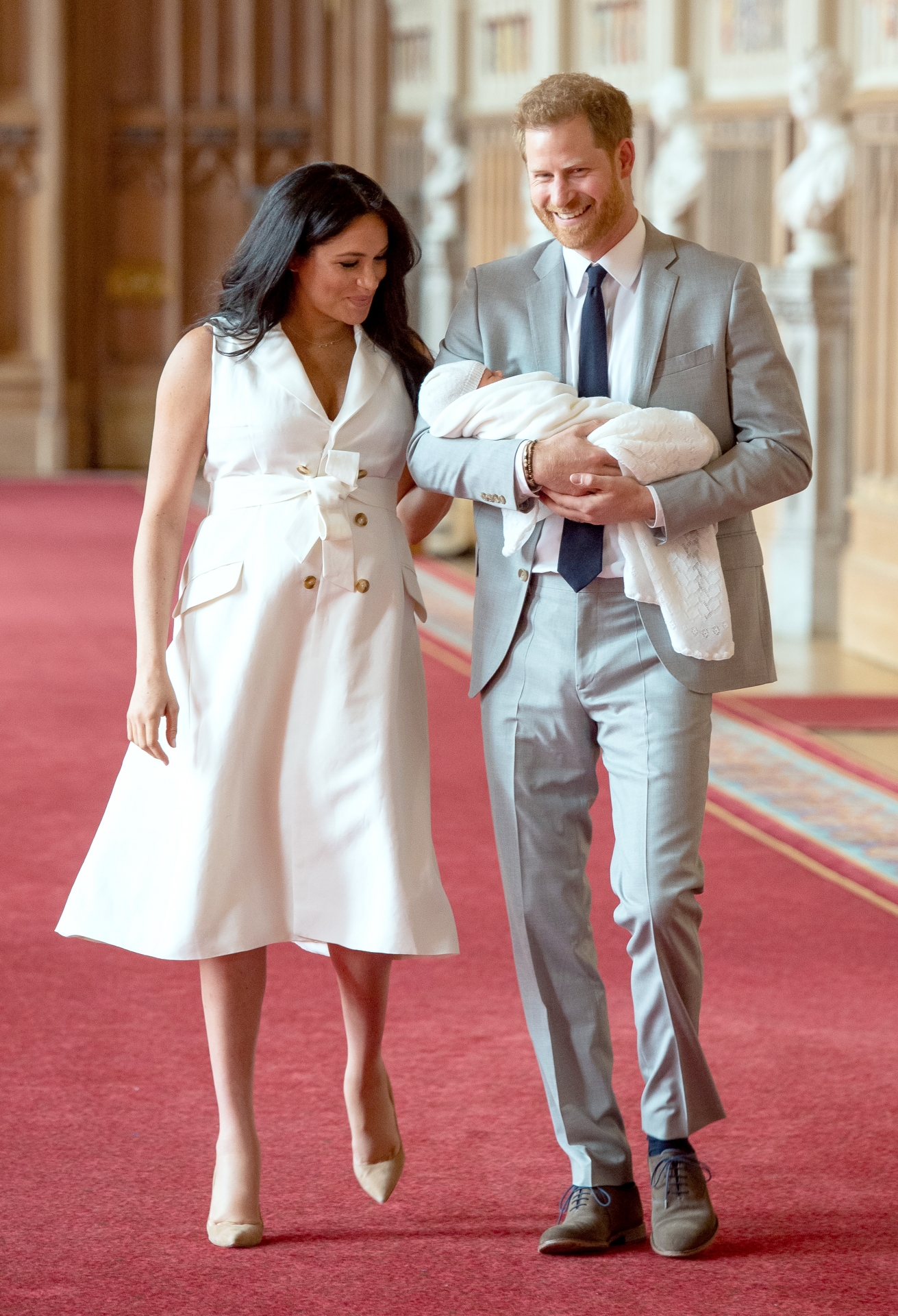 Ce a purtat Meghan Markle la prima apariție publică după ce a născut