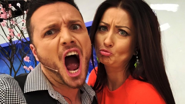 Gabriela Cristea și Tavi Clonda se pregătesc de nuntă. Prezentatoarea tv a slăbit deja 12 kilograme!