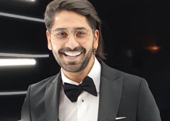 Connect-R îi răspunde tatălui său, după ce bărbatul i-a dat un sfat important. “E greu să mă contrazic cu el“