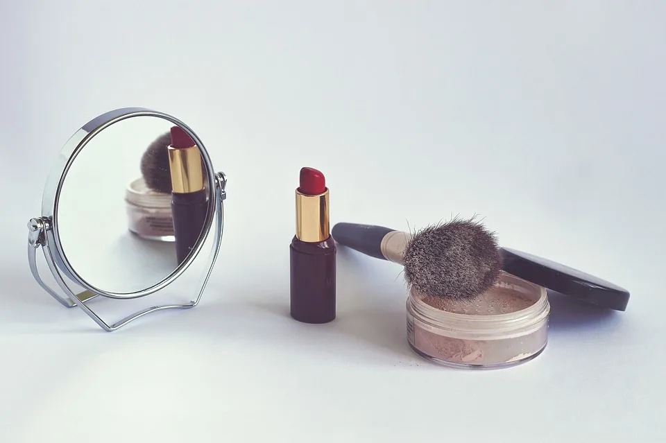 Produse cosmetice pe care le poți ține la frigider pe timpul verii