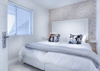 Spune DA dormitorului alb