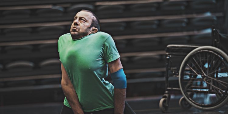 Dansatorul ceremoniei de deschidere a Jocurilor Paralimpice din 2012, Dave Toole, a murit