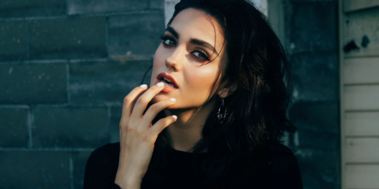 Cum să profiți de frumusețea ta pentru a face bani