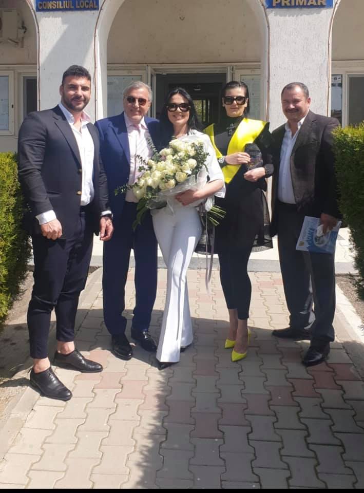 Ilie Năstase și Ioana s-au căsătorit astăzi, în Joia Patimilor. Primele imagini de la nuntă