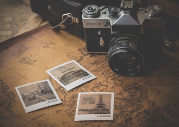 Format digital sau print? Cum ne păstrăm vii amintirile foto din vacanță?