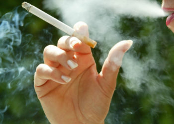 Fumatul și ficatul, o relație toxică.