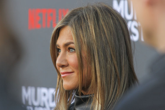 Jennifer Aniston, nemulţumită că a fost mai bine plătită decât ceilalți colegi din „Friends”