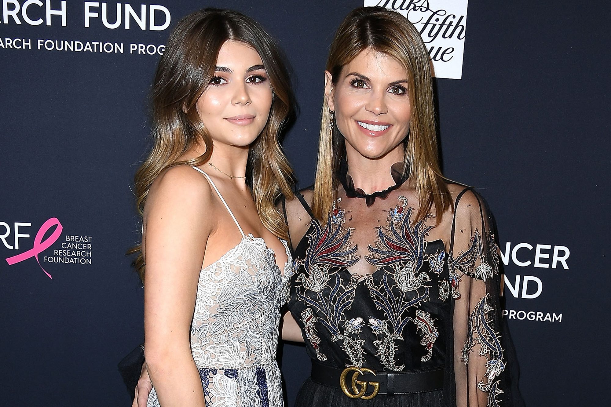 Fiica lui Lori Loughlin, Olivia Jade, își cere scuze pentru scandalul de la admiterea la colegiu
