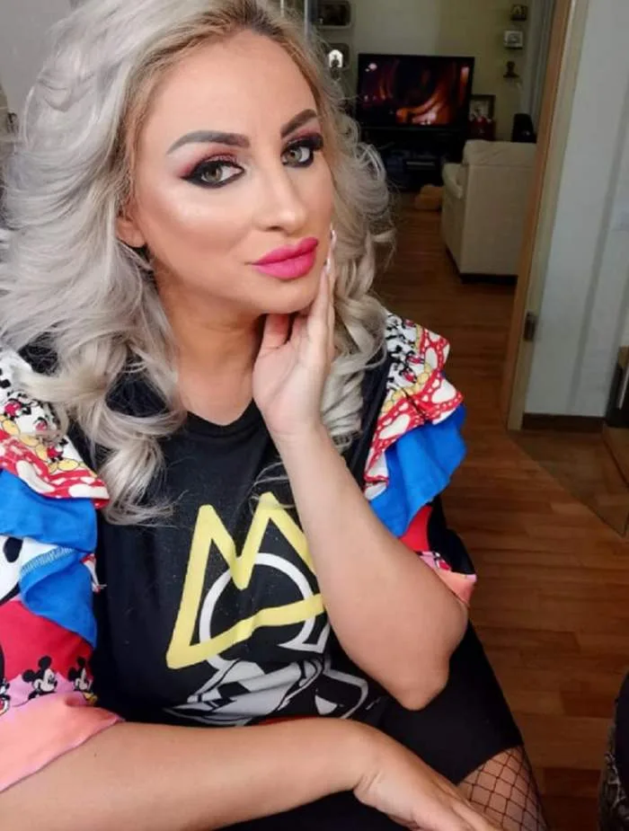 SÂNZIANA BURUIANĂ A PĂRĂSIT ROMÂNIA PENTRU JOB.