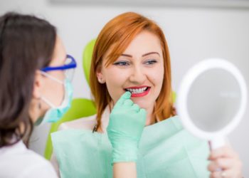 Ofera-i zambetului tau stralucirea pe care o merita, cu un implant dentar de calitate!