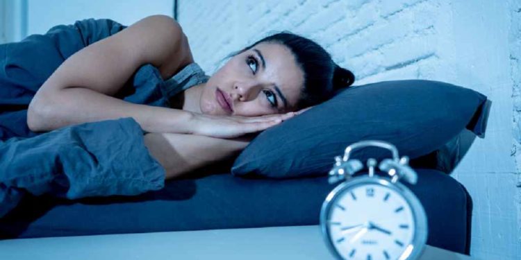 5 Plante medicinale care te scapă de insomnii