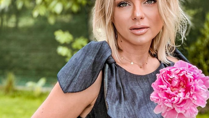 JOJO VREA SĂ APELEZE LA O NOUĂ INTERVENŢIE ESTETICĂ.