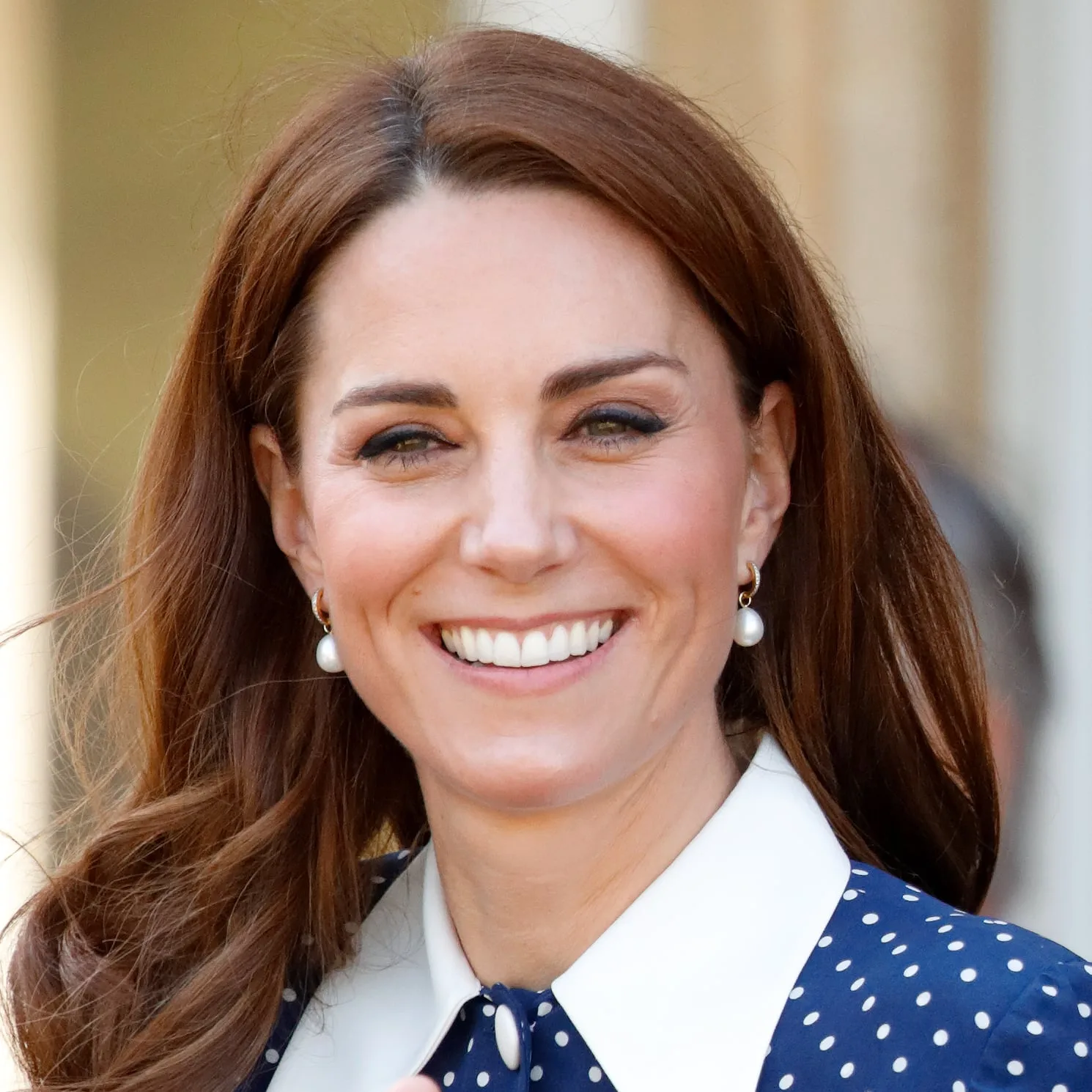 De ce nu o vedem pe Kate Middleton cu geanta pe umăr