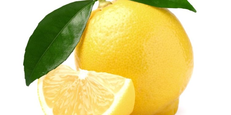 Trucuri practice cu lămâi.